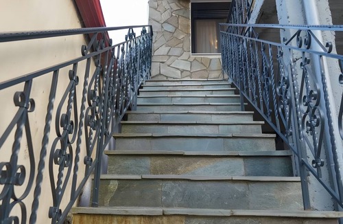 Dio-Olympos Apartment | Mareli Olympus Luxury Apartment with Mountain View, Wi-Fi, and Air Conditioning