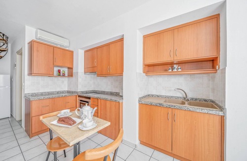 Malia Hotel | Maria Rousse