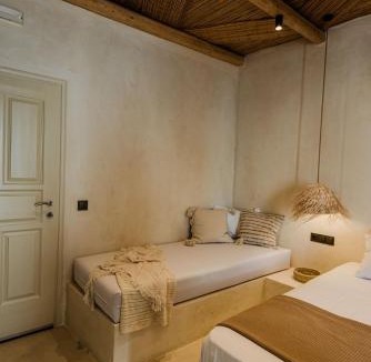 Antiparos Hotel | Maria's place boutique hotel
