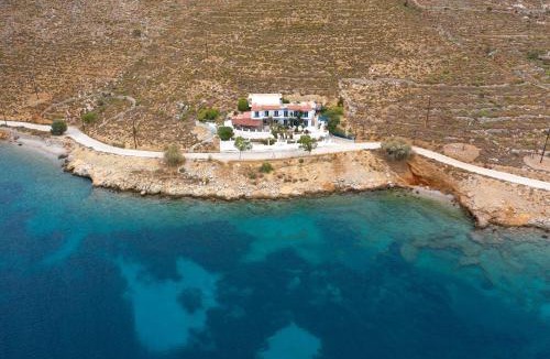 Tilos Bed & Breakfast | marina beach