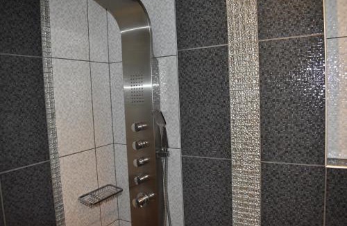 Nea Iraklitsa Hotel | Marinis Boutique Rooms