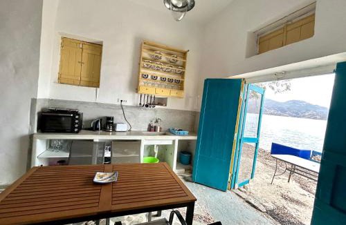 Milos House | Marioga's house