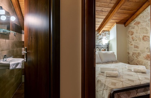 Anafonitria Villa | Maritina Houses - 2 Bedroom Maisonette I