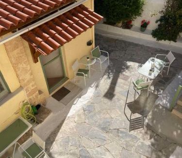 Aegina Town Apartment | Maritsa's House
