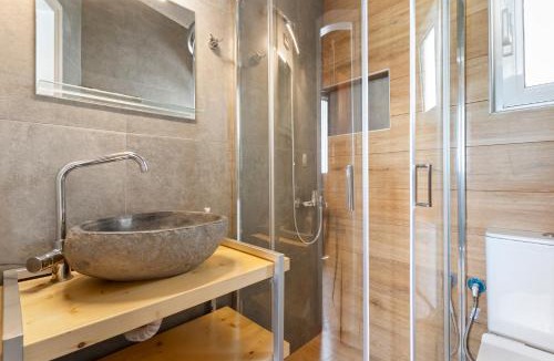 Spanokhorion Villa | Markon Stone House Nikiana