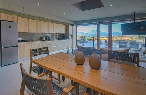 Kamilari Villa | Marnos Grand Villa