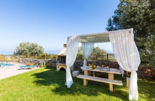 Rethymno Villa | Maroulas Villas Ioanna & Stavros, Private Pools, BBQ & SeaView, By ThinkVilla