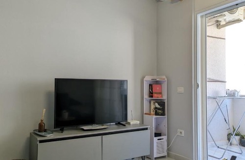 Golem Apartment | Mary's Beach Apartament Qerret