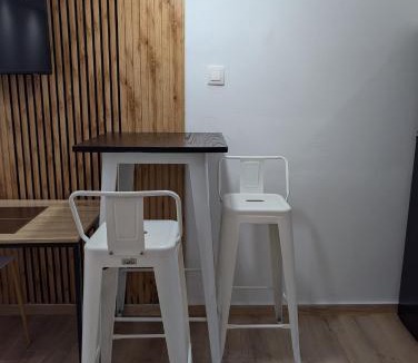 Dafni House | MatchBox 3siblings