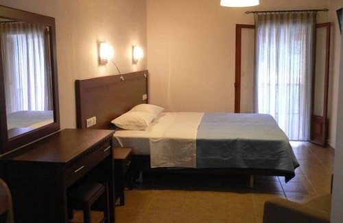 Marpounta Hotel | Megalos Mourtias