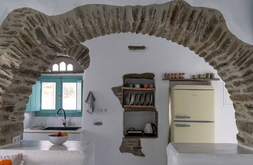 Megas Yialos-Nites House | Melina house, Platia Tinos