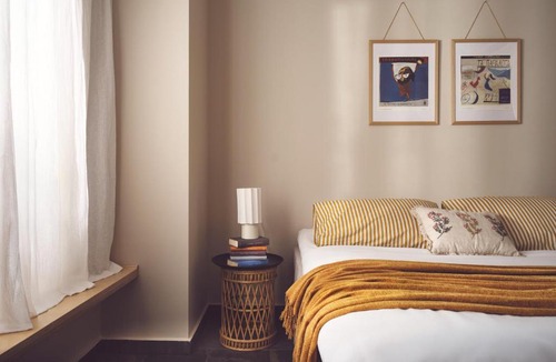 Petralona Apartment | Melpomeni House