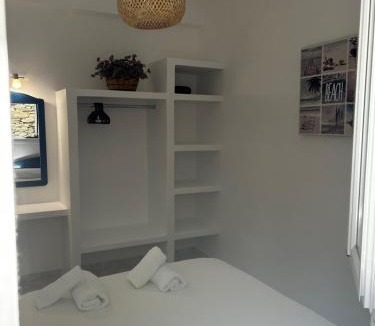 Agios Romanos Apartment | Meltemi Tinos