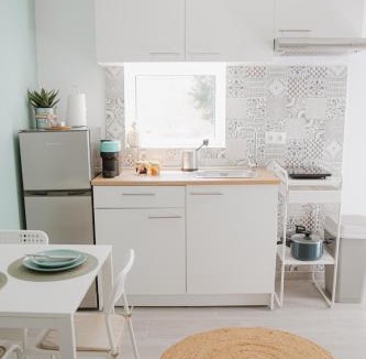 Stavros Apartment | Meraki Seaside Apartment