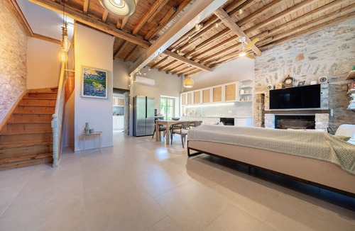 Kalamos House | Meraki Villa Pelion Home to Home Management