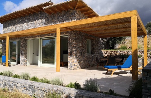 Samos House | Mertziki Delta House