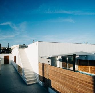 Megalochori Hotel | Mesanto Luxury Suites