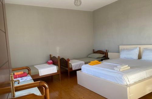 Kruje House | Meti Guest House