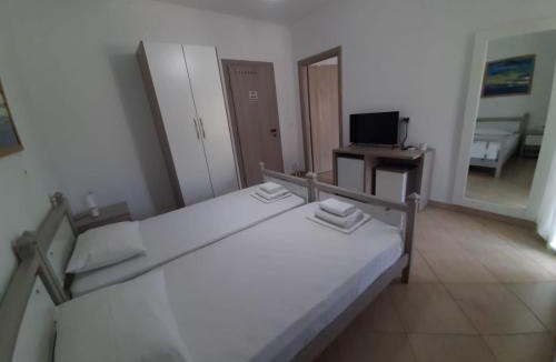 Qafe e Gjashtes House | Meto Rooms