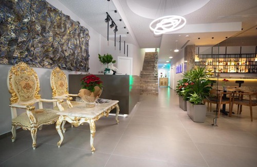 Blloku Hotel | Metro Hotel Tirana