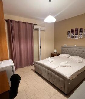 Poros Hotel | Michaela
