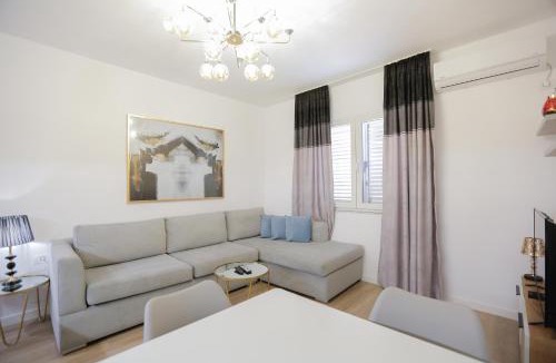 Tirana Apartment | Miku Apartment-Amazing 1BD At Wilson Square