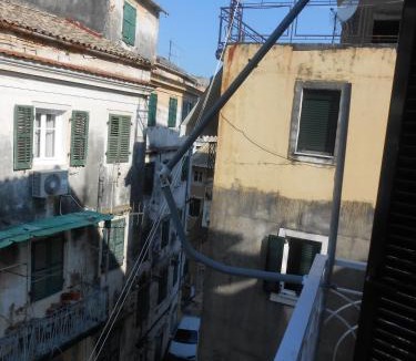 Old Town Apartment | Milka's old Corfu town apartment