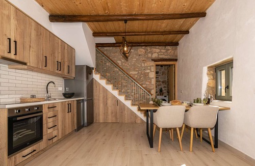 Agia Marina Villa | Misononous natural park