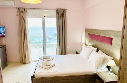 Himare Hotel | Mistral Inn