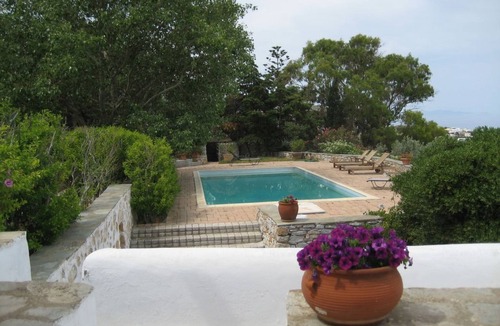 Posidonia House | mit Privatpool für 8 Personen + 1 Kind ca. 80 m² in Posidonia, Kykladen (by Interhome