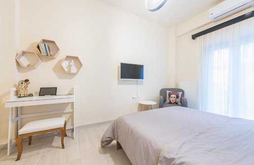 Omonia Apartment | Modern and comfortable stay for two, Near Metro