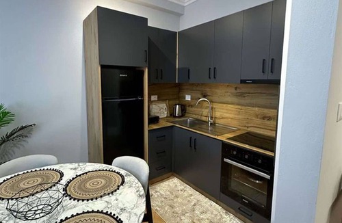 Mbrostar-Urë Apartment | Modern and elegant apartment