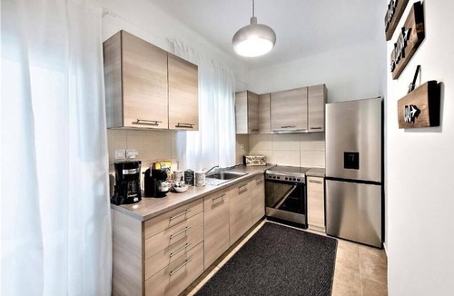 Thessaloniki City Centre Apartment | Modern and fully equipped apartment in the heart of the city !