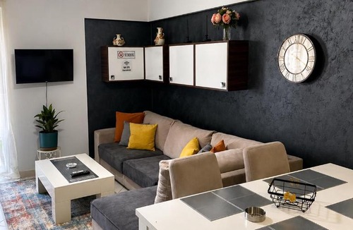 Sheqi i Vogel Apartment | Modern Apartament