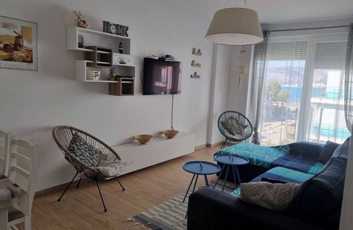 Sakës Apartment | Modern apartment with sea view - Kune