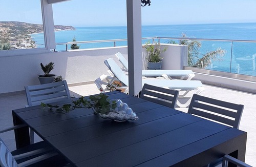 Keratokambos Apartment | Modern Apartment, sunny, with a unique view of the Cretan sea!