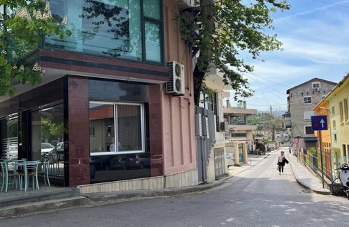Berat Apartment | Modern & Cozy Apartment – Just 7 Minutes from Berat City Center