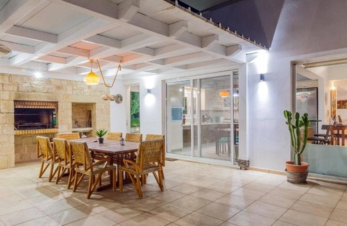 Heraklion House | Modern Cretan Family Villa with Pool