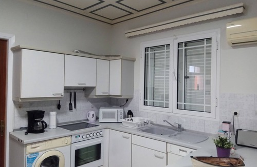 Alykes House | Monte Caputo holiday cottage 2-6pax