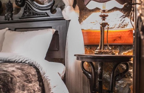 Aghios Athanasios House | Montecristo Chalet