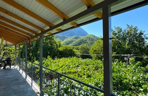 Albania Cabin | Mountain House Përmet
