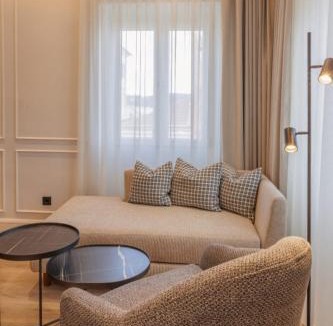 Old Town Apartment | Mouragia by Kantoni