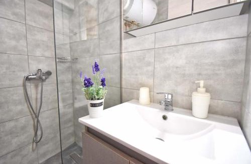 Old Town Apartment | Mouragia Old Seaside Studio