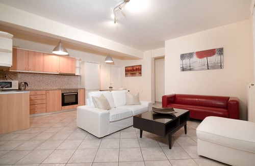 Porto Rafti Apartment | MTC-SK Apartment by the sea and Airport