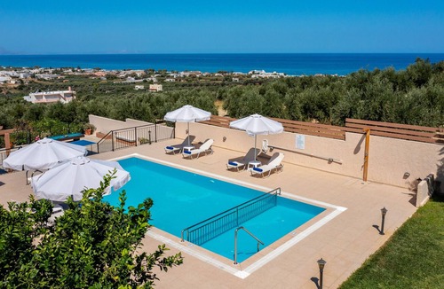 Adelianos Kampos Villa | Mulberry villa,Excellent views,pool, Platanes, Rethymno
