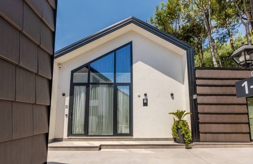 Tirana Villa | Muraga Villas 8 | Polifonia by PikHost