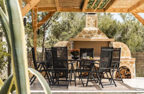 Ayios Kirikos Villa | Murtini Stone Villa with Private Pool, by ZanteWize