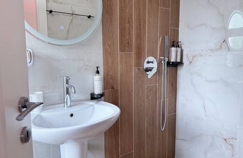 Tirana Hotel | Museum Boutique Hotel