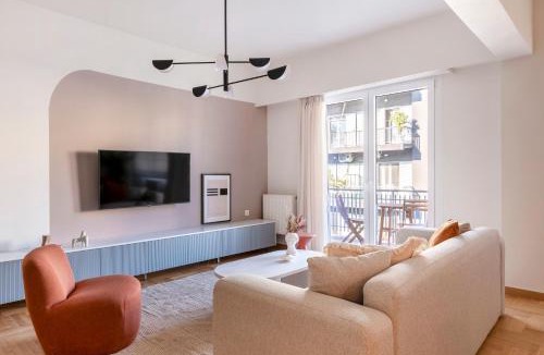 Mousio Apartment | Museum Family 3BR Apartments by UPSTREET