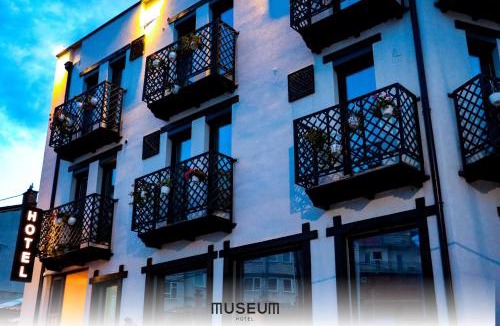 Kolovicë Hotel | Museum Hotel